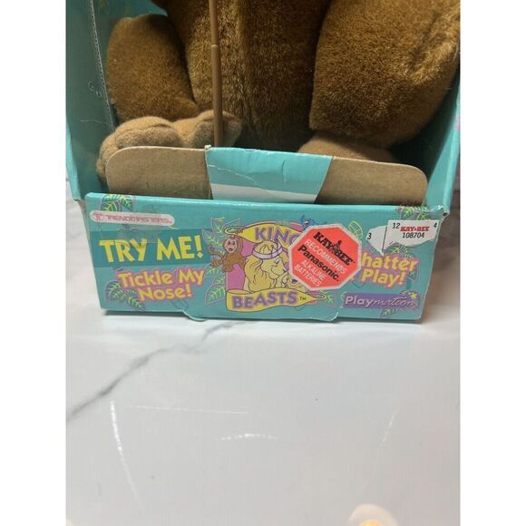 Vintage 10" 1993 Trendmasters Plush Monkey With Banana 2 AA Required - Picture 2 of 8